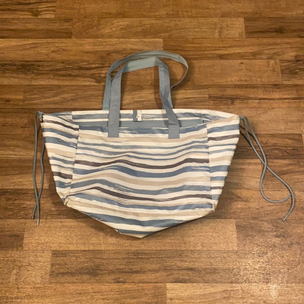 Thirty-one tote